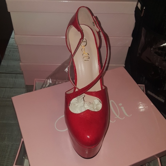 Dolli Shoes - Knock em dead heels!!!